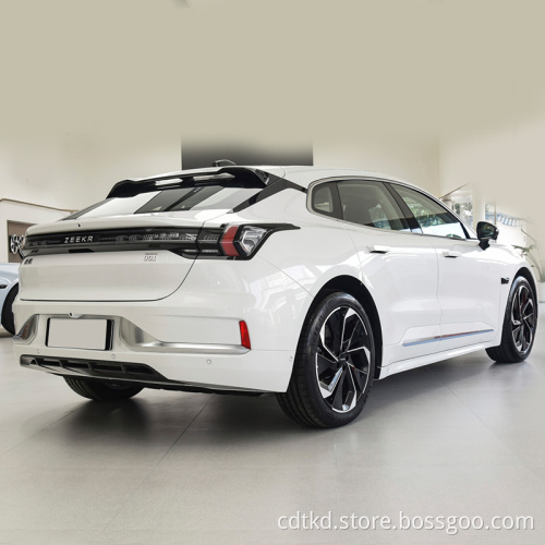 Popolare Cina Electric Car Zeekr 001 Nuovi veicoli energetici 140kWh 1000 km Long Range 5 Porte 5 sedili Super Car New Auto